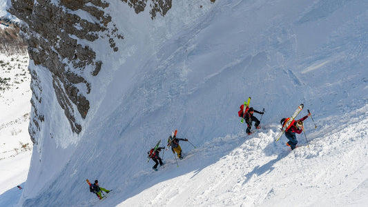 10 Essential Items for Every Mountaineer’s Pack